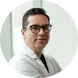 Dr. Rodrigo Silva Martínez